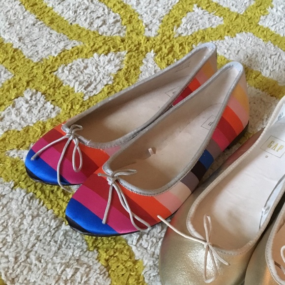 GAP Ballet Shoes Flats - Picture 2 of 2